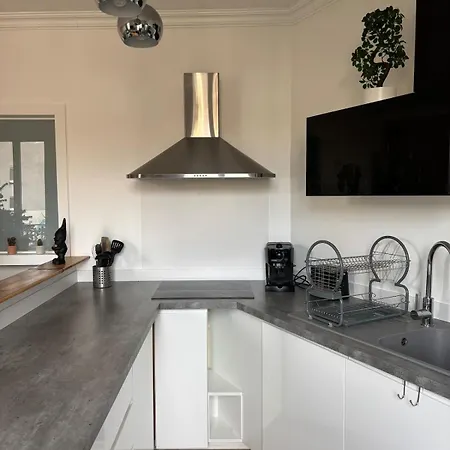 Charming Modern & Bright Apartment Fontenay-sous-Bois
